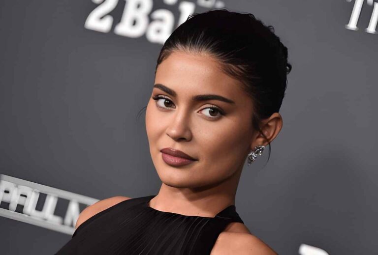 Kylie-Jenner-Net-Worth